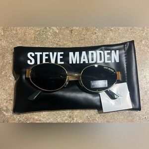 Steve Madden Mystie Gold Sunglasses